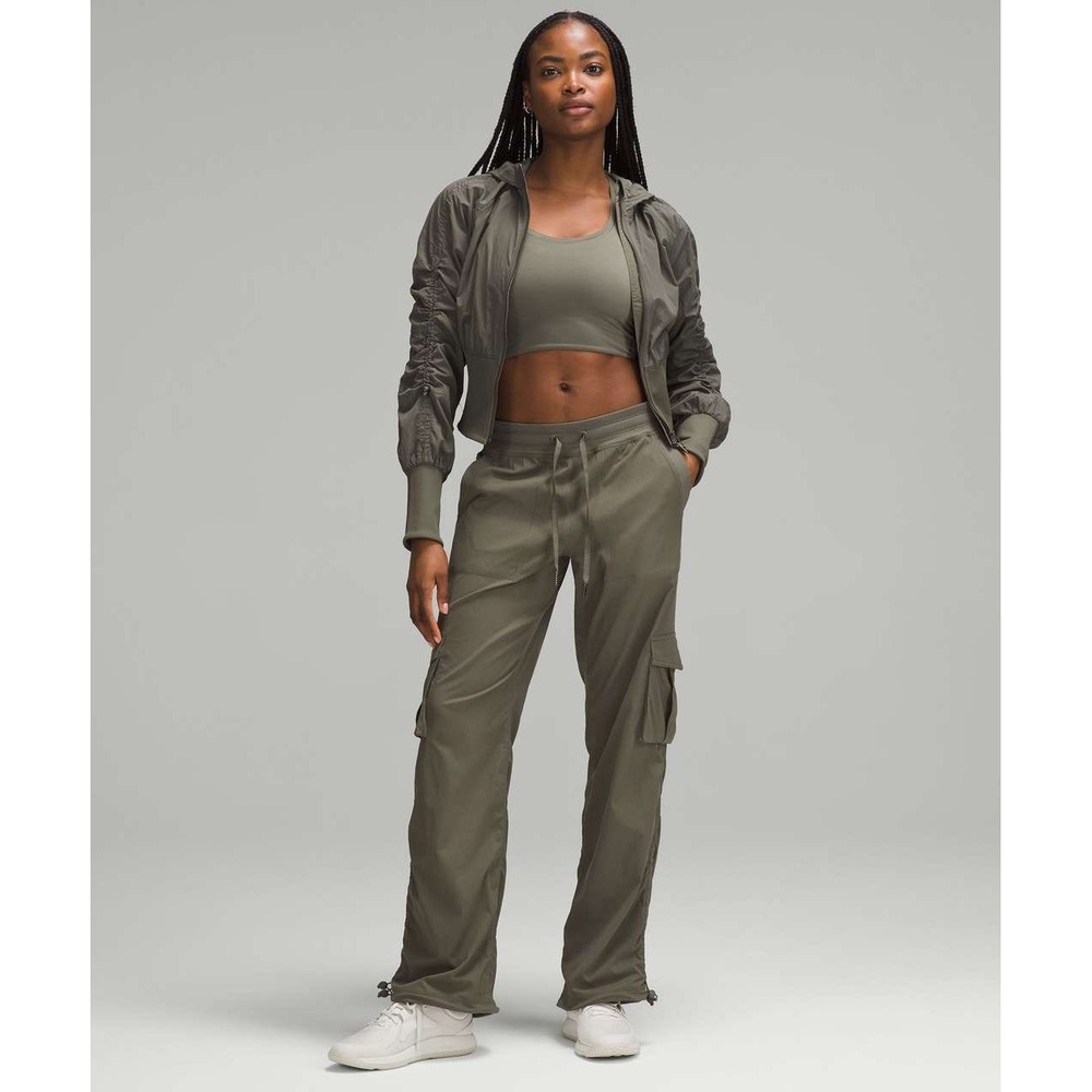 Lululemon Dance Studio Relaxed Fit Mid Rise Cargo Pant Army Green 31" Womens Med
